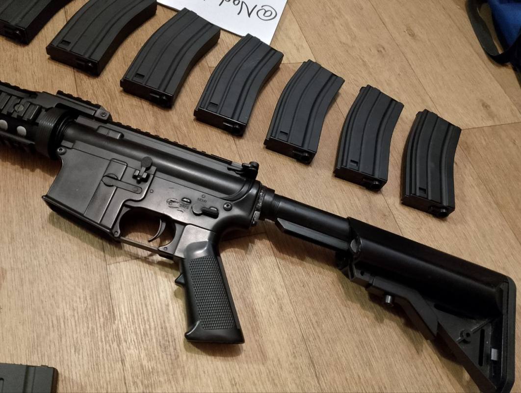 Купить M4 CYMA для страйкбола